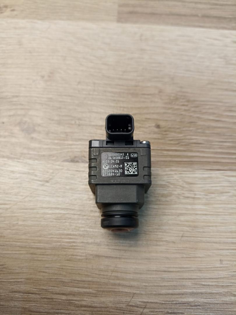 камера заднего вида BMW 3 серия G20 2022, 2.0 л., B46 B20 B, бензин, АКПП, mineral-weiss metallic, седан, задний привод, 5A58B13 - фото №1