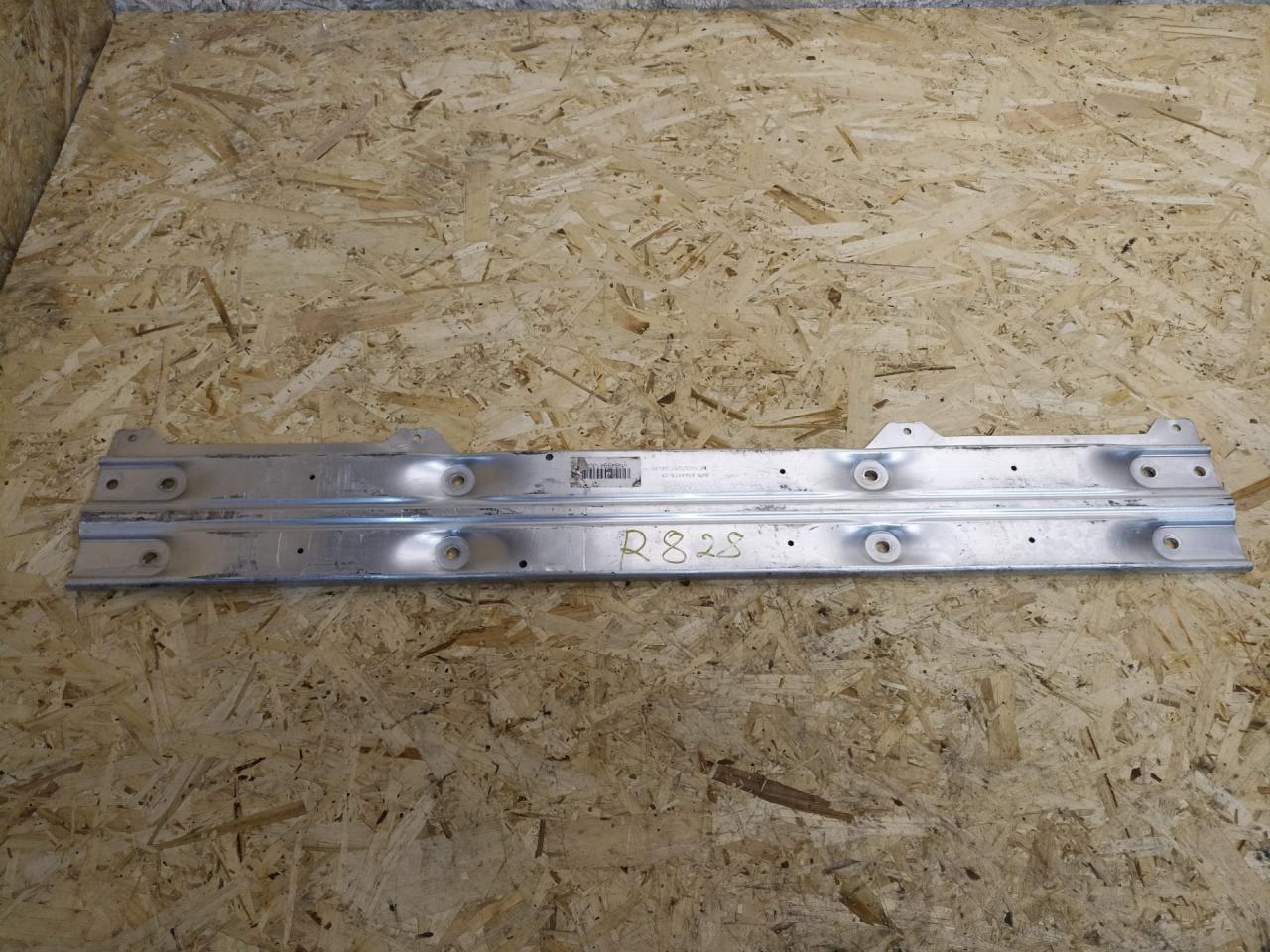 распорка кузова BMW 3 серия G20 2022, 2.0 л., B46 B20 B, бензин, АКПП, mineral-weiss metallic, седан, задний привод, 51718499413, 8499413 - фото №1