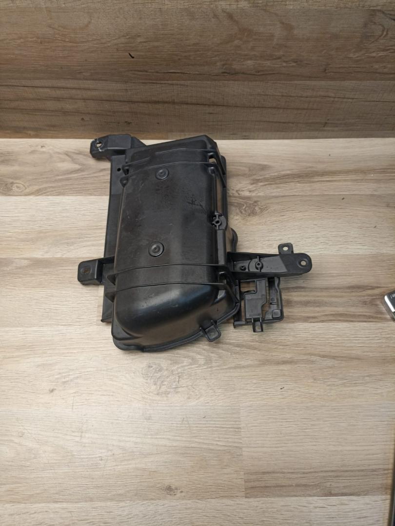 крышка блока предохранителей BMW 3 серия G20 2022, 2.0 л., B46 B20 B, бензин, АКПП, mineral-weiss metallic, седан, задний привод, 61136991156, 6991156 - фото №1