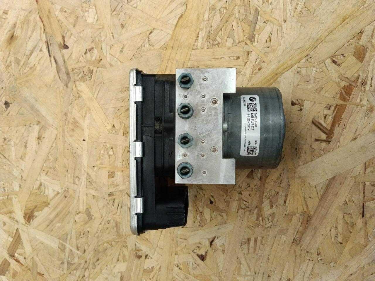 блок ABS BMW 3 серия G20 2022, 2.0 л., B46 B20 B, бензин, АКПП, mineral-weiss metallic, седан, задний привод, 34505A4BAE6, 5A4BAE6, 5A4B5E1, 5A4B5E0 - фото №1