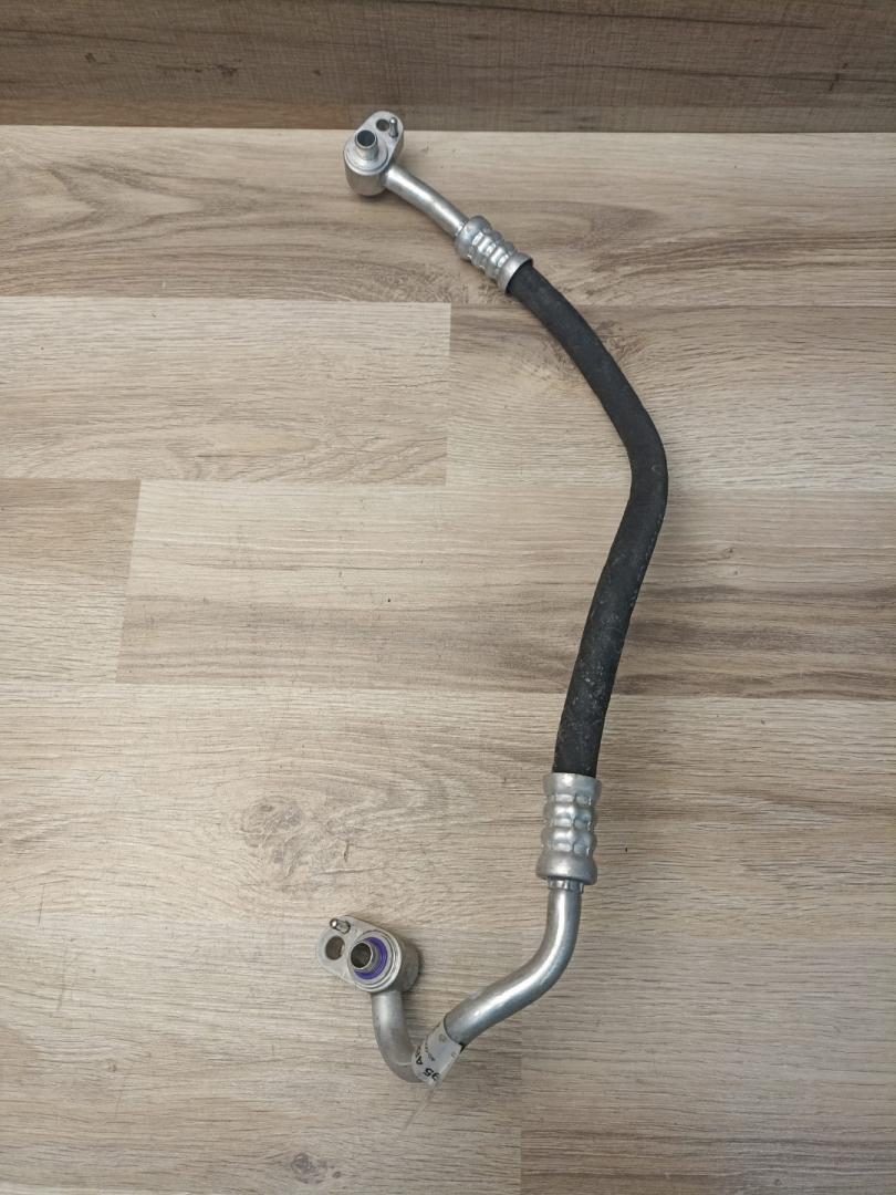 трубка кондиционера BMW 3 серия G20 2022, 2.0 л., B46 B20 B, бензин, АКПП, mineral-weiss metallic, седан, задний привод, 64539395480, 9395480 - фото №1