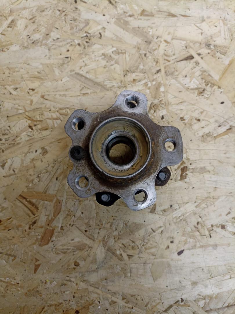 ступица задняя BMW X3 G01 2018, 2.0 л., B46 B20 B, бензин, АКПП, внедорожник 5 дв., 6869788, 31202408656, 2408656, 6861140 - фото №1