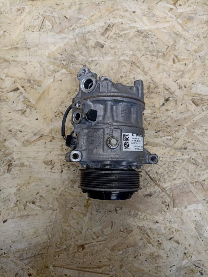 компрессор кондиционера BMW 5 серия G30/G31 2019, 4.4 л., N63 B44 C, бензин, АКПП, rhodonite silver metallic, седан, полный привод, 64526822848, 6822848 - фото №1