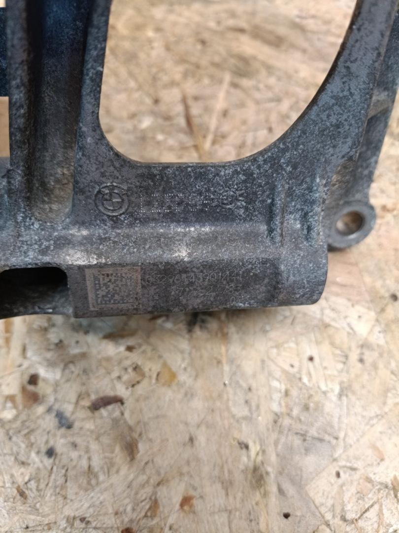 кронштейн (крепление) BMW 4 серия G22/G23 G22 2021, 3.0 л., B58B30B, бензин, АКПП, a96, купе, полный привод, 7952783, 11517952783 - фото №1