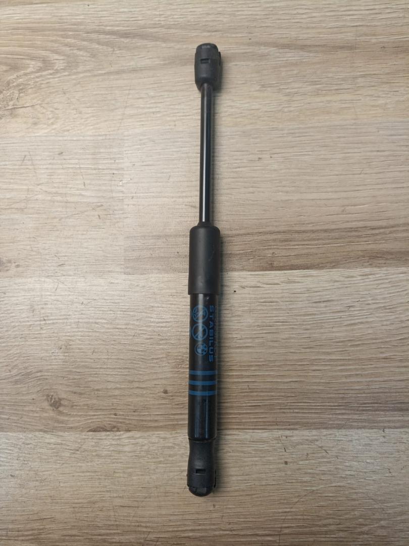 амортизатор капота BMW 4 серия G22/G23 G22 2021, 3.0 л., B58B30B, бензин, АКПП, a96, купе, полный привод, 51239463396, 9463396 - фото №1