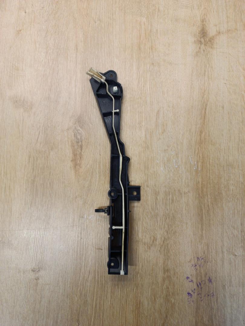 планка под капот BMW 4 Gran Coupe G26 2023, 2.0 л., B46 B20 B, бензин, АКПП, 475, лифтбэк, задний привод, 61136991227, 6991227 - фото №1