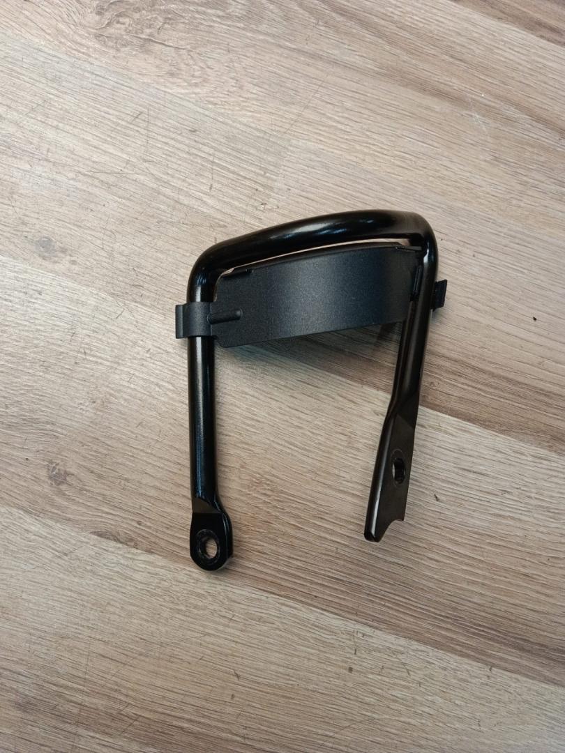 кронштейн (крепление) BMW 4 Gran Coupe G26 2023, 2.0 л., B46 B20 B, бензин, АКПП, 475, лифтбэк, задний привод, 7938042, 72117938042 - фото №1