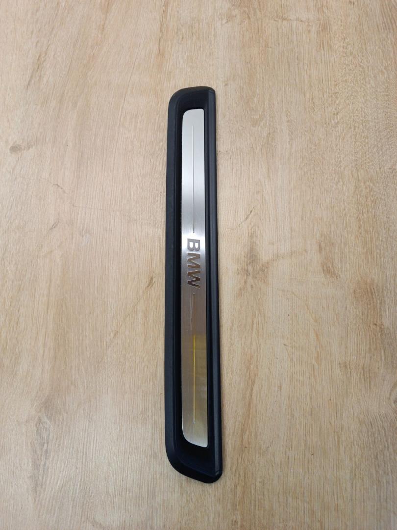 накладка на порог внутренняя BMW 4 Gran Coupe G26 2023, 2.0 л., B46 B20 B, бензин, АКПП, 475, лифтбэк, задний привод, 51477407387, 7407387 - фото №1