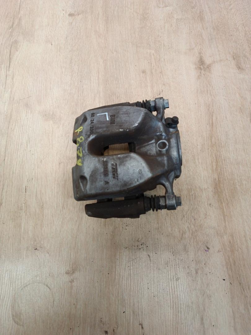 суппорт передний левый BMW 4 Gran Coupe G26 2023, 2.0 л., B46 B20 B, бензин, АКПП, 475, лифтбэк, задний привод, 34106882253, 6882253 - фото №1