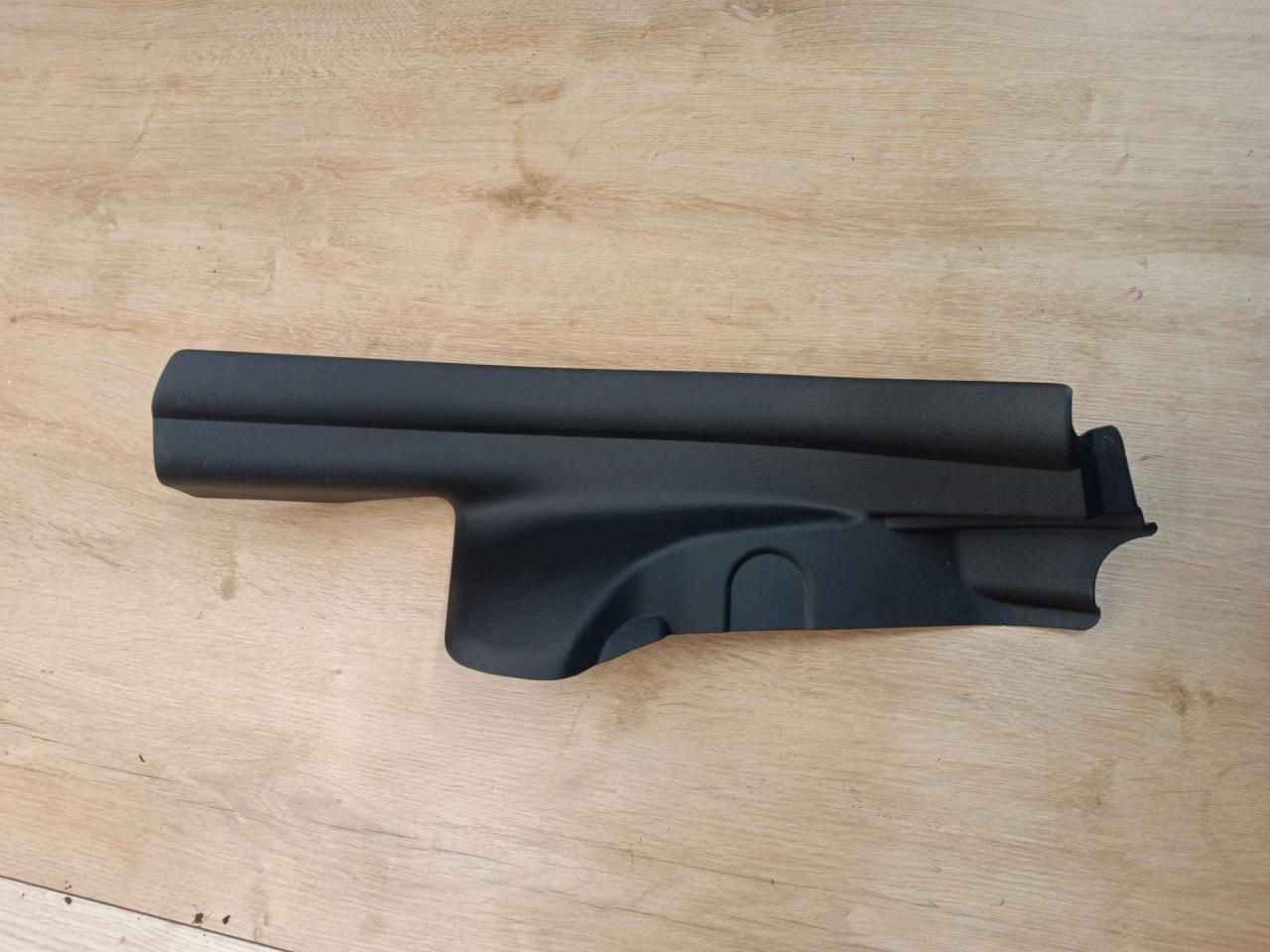 накладка на порог внутренняя BMW 4 Gran Coupe G26 2023, 2.0 л., B46 B20 B, бензин, АКПП, 475, лифтбэк, задний привод, 7491186, 51477491186, 51479871088, 9871088 - фото №1