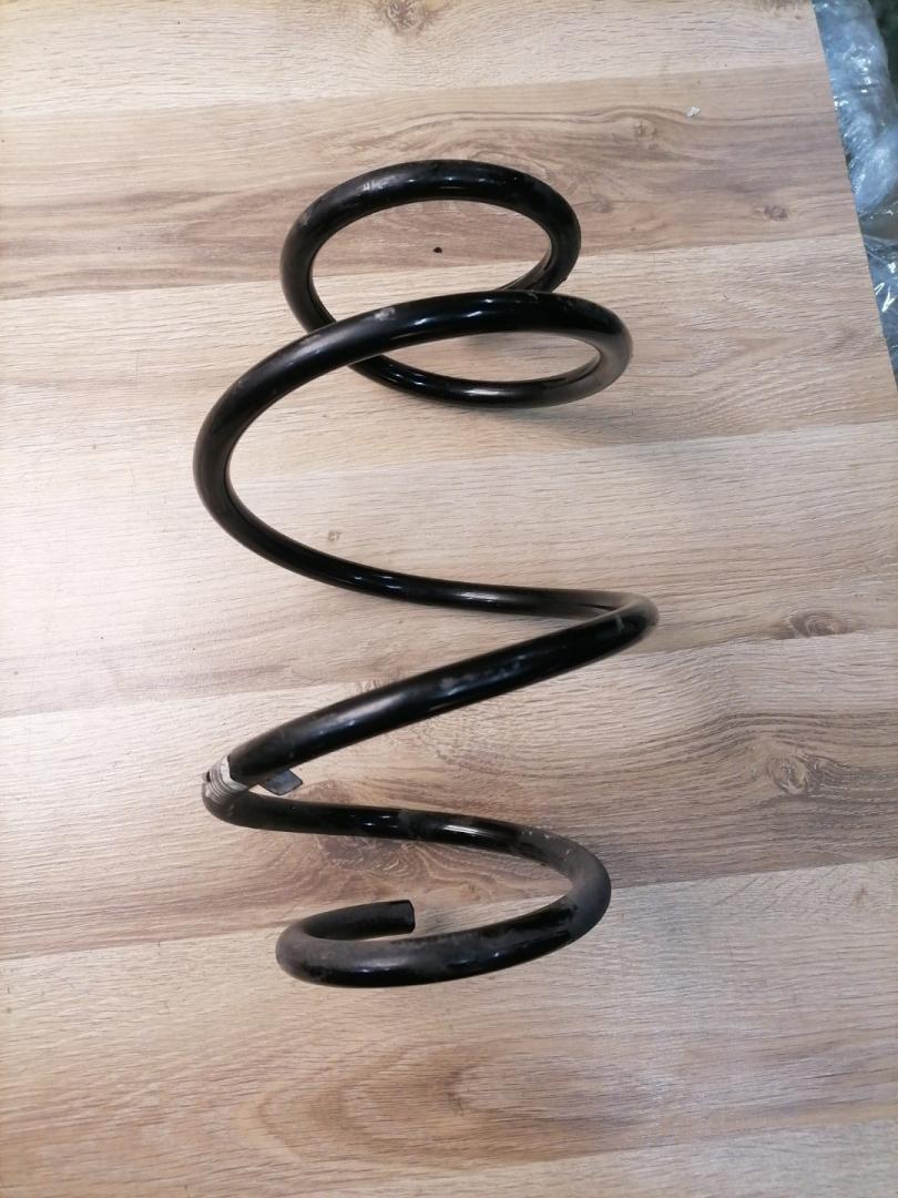 пружина передняя BMW 4 Gran Coupe G26 2023, 2.0 л., B46 B20 B, бензин, АКПП, 475, лифтбэк, задний привод, 1543688, 31331543688 - фото №1