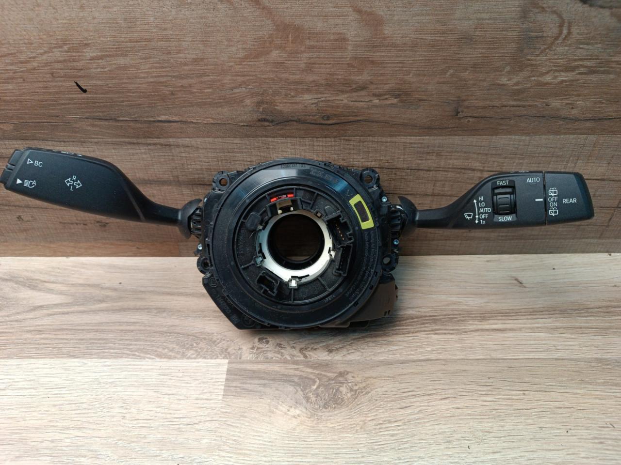 переключатель подрулевой (стрекоза) BMW X3 M F97 2021, 3.0 л., s58b30a, бензин, АКПП, a90, внедорожник 5 дв., полный привод, 5A0FBA2 - фото №1