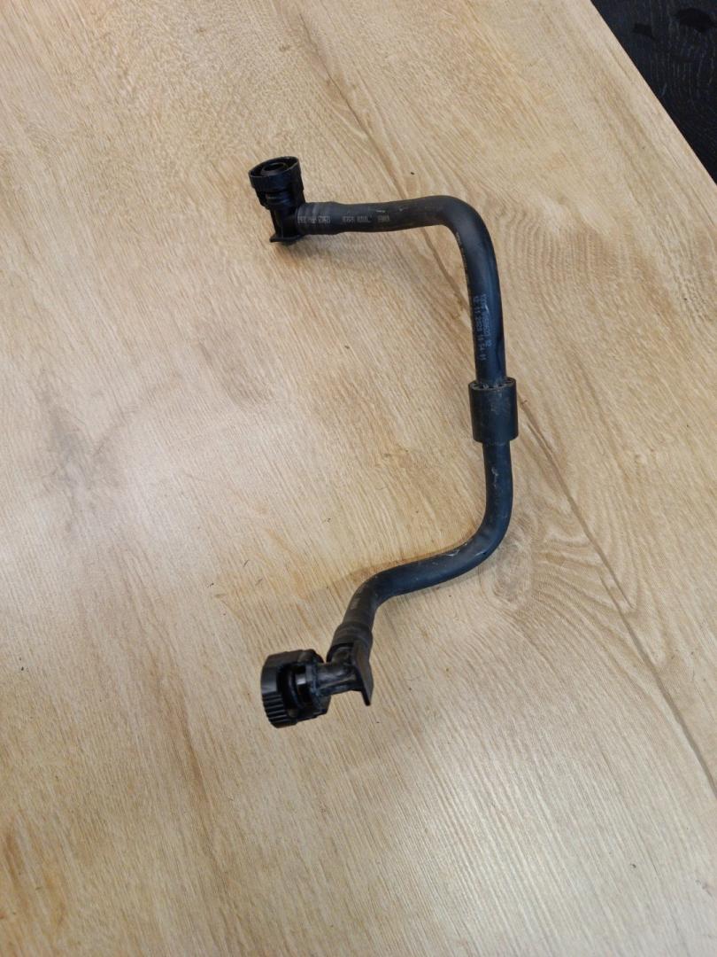 трубка вентиляции бака BMW X3 M F97 2021, 3.0 л., s58b30a, бензин, АКПП, a90, внедорожник 5 дв., полный привод, 8058623 - фото №1