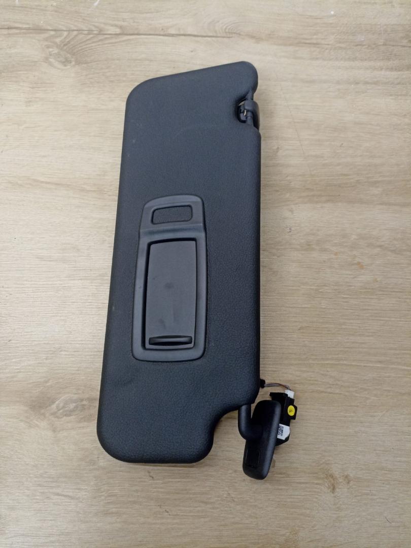 козырек солнцезащитный BMW 2 серия F44 2023, 2.0 л., B48 A20 A, бензин, АКПП, 475, седан, передний привод, правый руль, 8096770, 51168096770 - фото №1