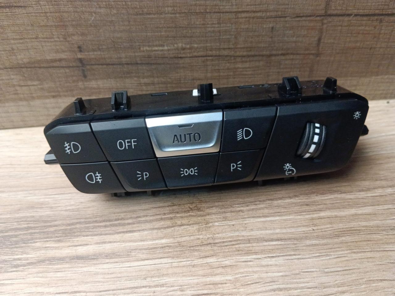 переключатель света BMW 2 серия F44 2023, 2.0 л., B48 A20 A, бензин, АКПП, 475, седан, передний привод, правый руль, 5A16AB6, 61315A16AB6 - фото №1