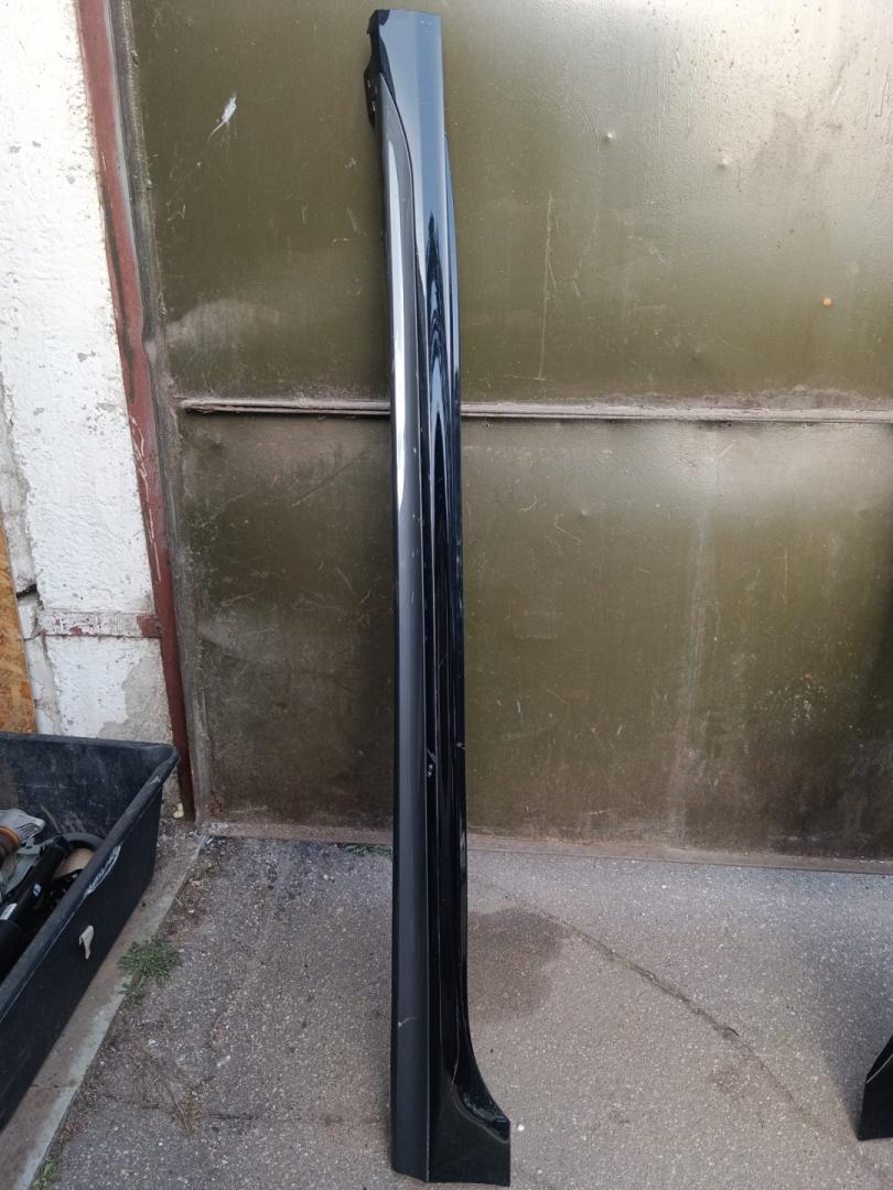 накладка на порог BMW 2 серия F44 2023, 2.0 л., B48 A20 A, бензин, АКПП, 475, седан, передний привод, правый руль, 51778075465, 8075465, 51778080945, 8080945 - фото №1