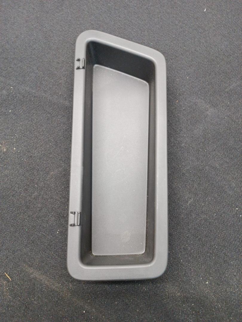 корыто пластиковое BMW 2 серия F44 2023, 2.0 л., B48 A20 A, бензин, АКПП, 475, седан, передний привод, правый руль, 7475734, 51497475734, 51477475734 - фото №1