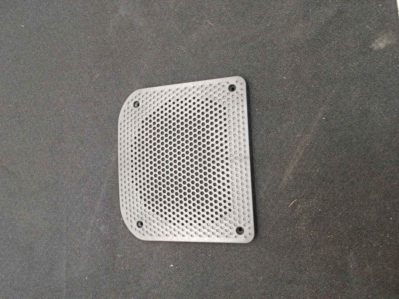 сетка на сабвуфер BMW 2 серия F44 2023, 2.0 л., B48 A20 A, бензин, АКПП, 475, седан, передний привод, правый руль, 2622499, 65132622499 - фото №1