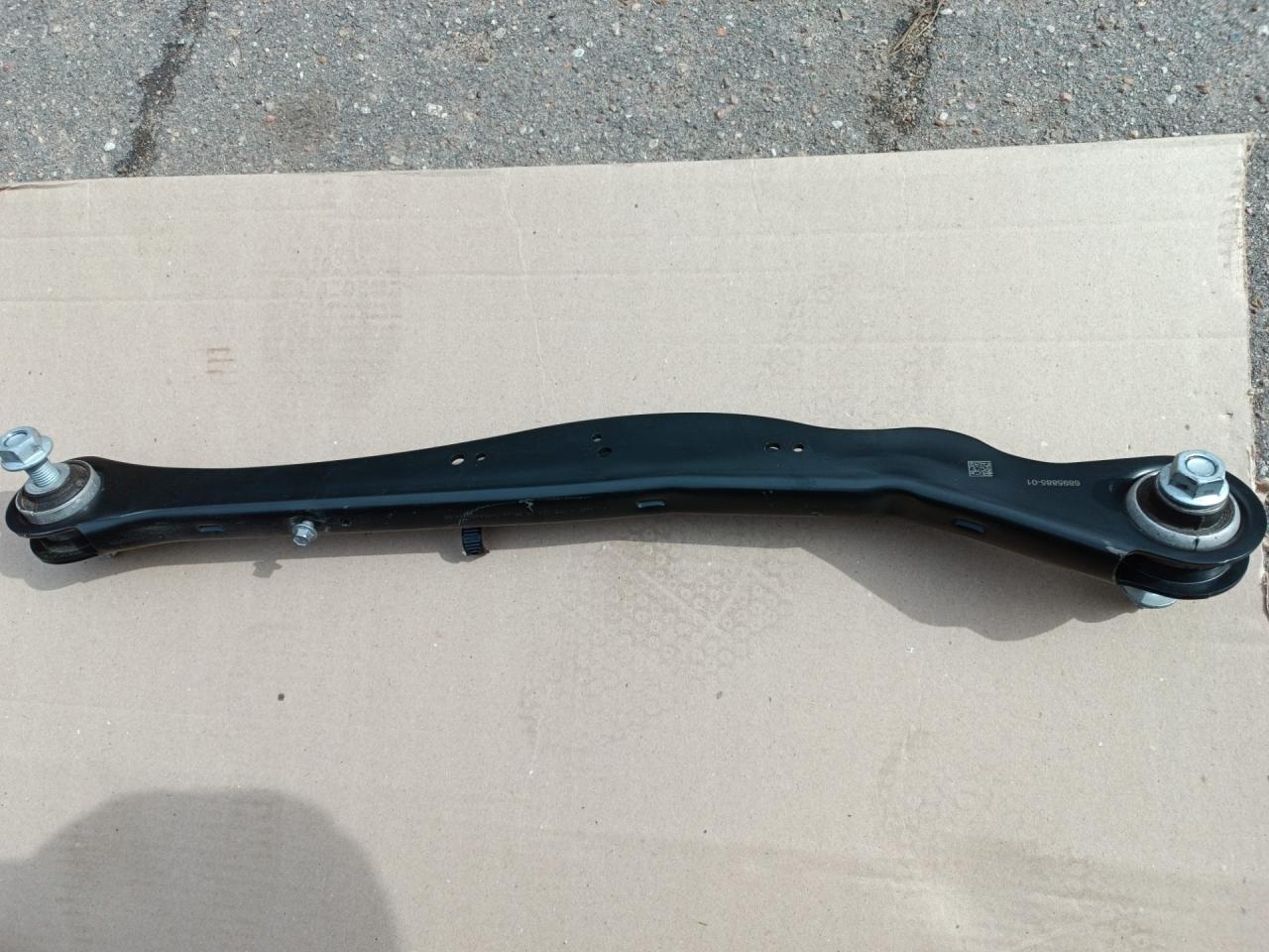 рычаг задний BMW 2 серия F44 2023, 2.0 л., B48 A20 A, бензин, АКПП, 475, седан, передний привод, правый руль, 6895885, 33306895885 - фото №1