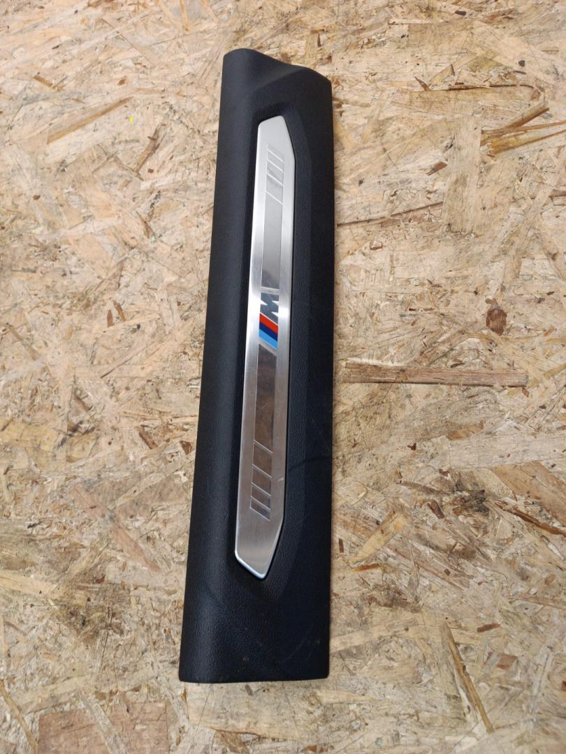 накладка на порог BMW 2 серия F44 2023, 2.0 л., B48 A20 A, бензин, АКПП, 475, седан, передний привод, правый руль, 51478096790, 8096790 - фото №1