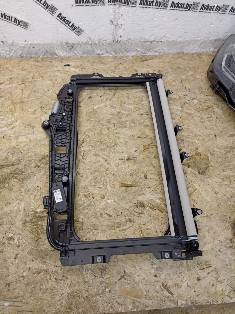 шторка крыши BMW X7 G07 2021, 3.0 л., B58B30C, бензин, АКПП, 475(black-sapphire metallic), внедорожник 5 дв., полный привод, 54109464911, 9464911 - фото №1