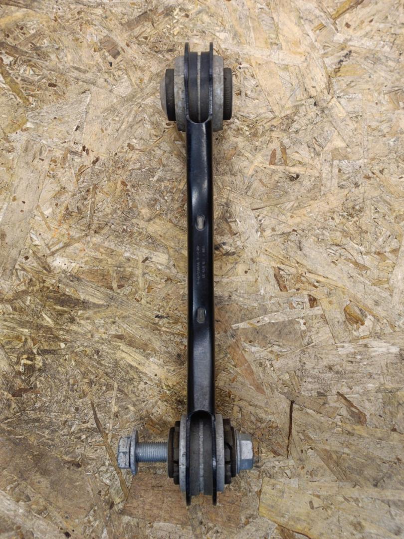 рычаг задний правый BMW X7 G07 2021, 3.0 л., B58B30C, бензин, АКПП, 475(black-sapphire metallic), внедорожник 5 дв., полный привод, 33306878018, 6878018 - фото №1