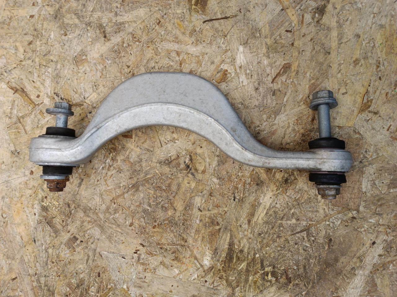 рычаг задний левый BMW X7 G07 2021, 3.0 л., B58B30C, бензин, АКПП, 475(black-sapphire metallic), внедорожник 5 дв., полный привод, 33306878021, 6878021, 33326878021 - фото №1