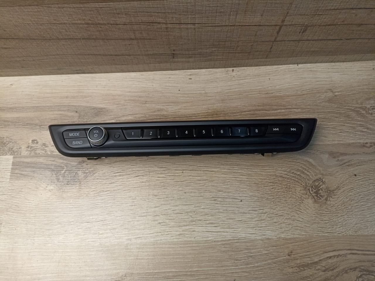 панель управления магнитолой BMW 2 серия F44 2023, 2.0 л., B48 A20 A, бензин, АКПП, 475, седан, передний привод, правый руль, 61315A47C51, 5A47C51 - фото №1