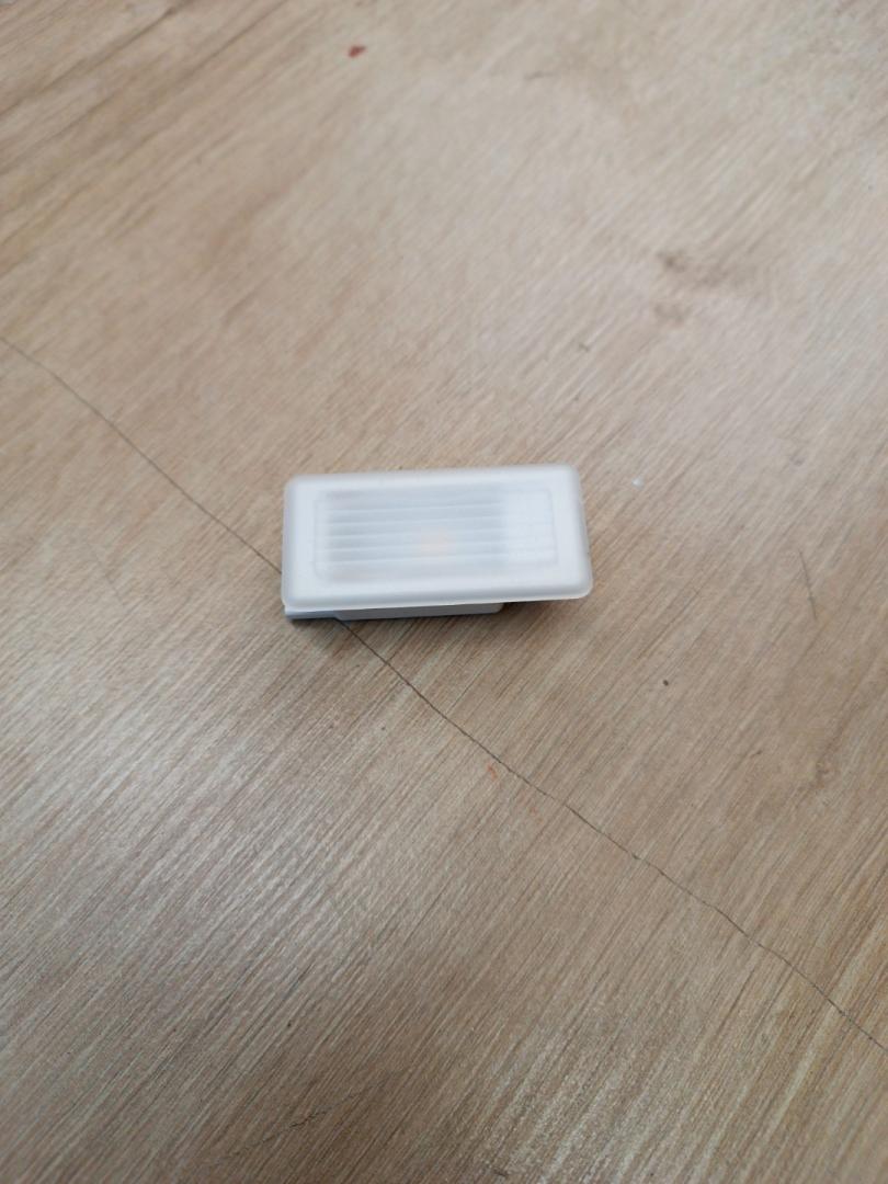 фонарь салона (плафон) BMW 2 серия F44 2023, 2.0 л., B48 A20 A, бензин, АКПП, 475, седан, передний привод, правый руль, 63319472762, 9472762 - фото №1