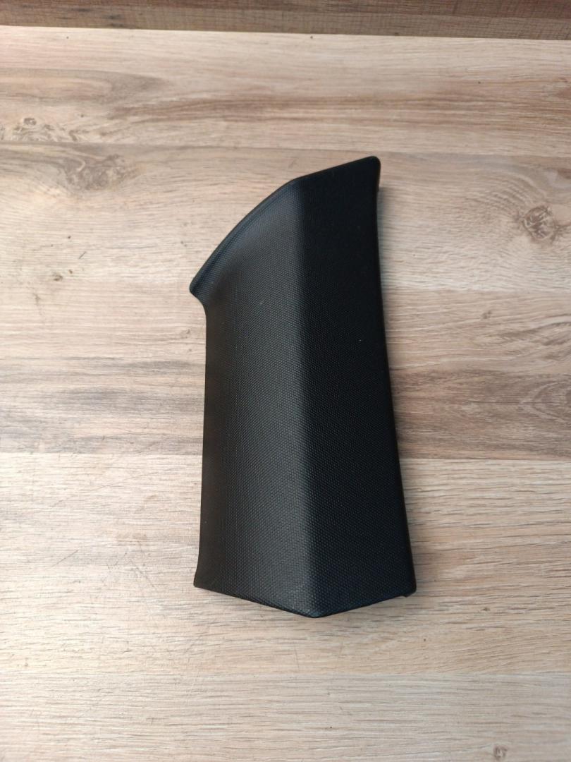 пластик BMW 2 серия F44 2023, 2.0 л., B48 A20 A, бензин, АКПП, 475, седан, передний привод, правый руль, 51438096755, 8096755 - фото №1