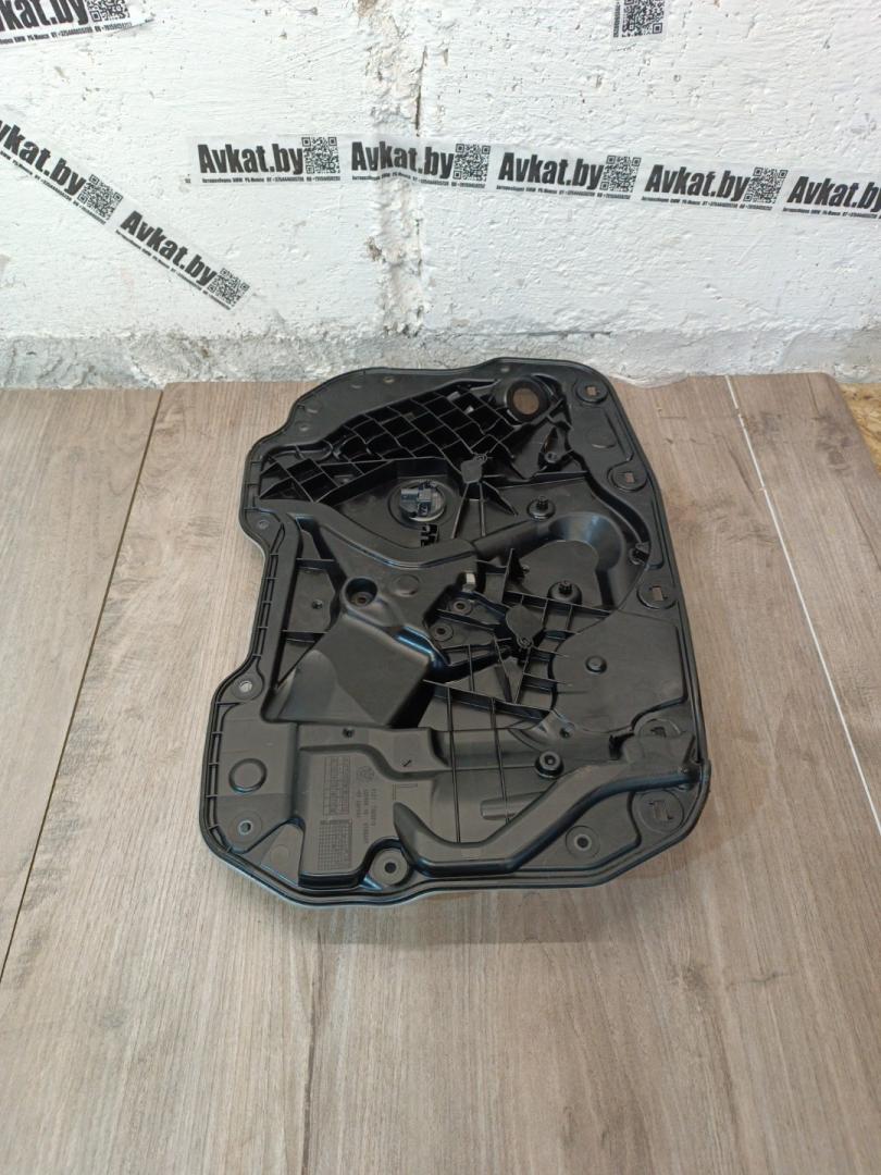 накладка двери (крышки) багажника BMW 2 серия F44 2023, 2.0 л., B48 A20 A, бензин, АКПП, 475, седан, передний привод, правый руль, 51217483813, 7483813 - фото №1