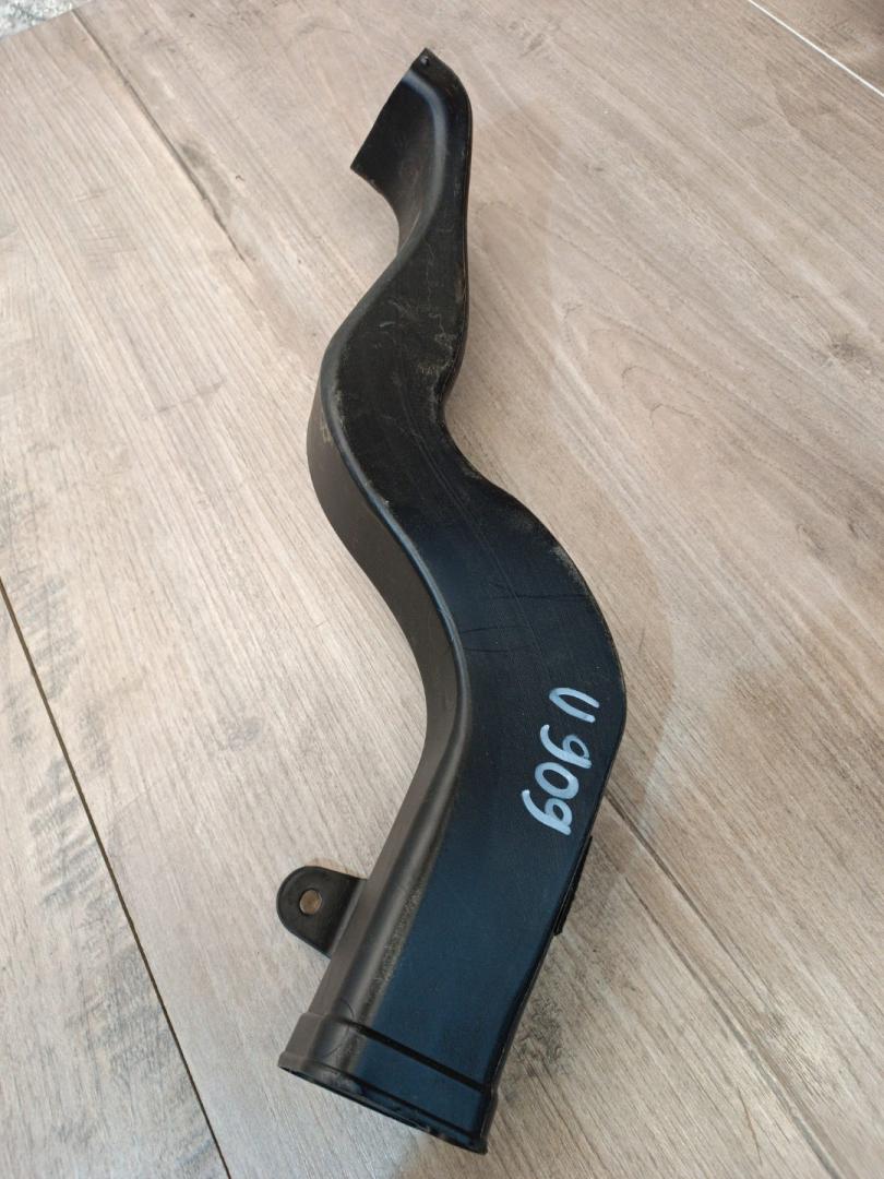 воздуховод BMW X7 G07 2019, 4.4 л., N63B44D, бензин, АКПП, 416, внедорожник 5 дв., полный привод, 7434335 - фото №1