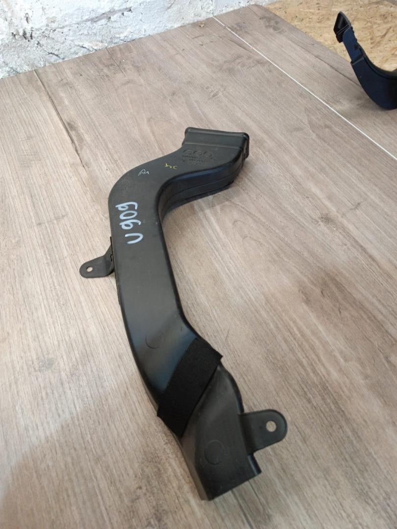 воздуховод BMW X7 G07 2019, 4.4 л., N63B44D, бензин, АКПП, 416, внедорожник 5 дв., полный привод, 7466903 - фото №1