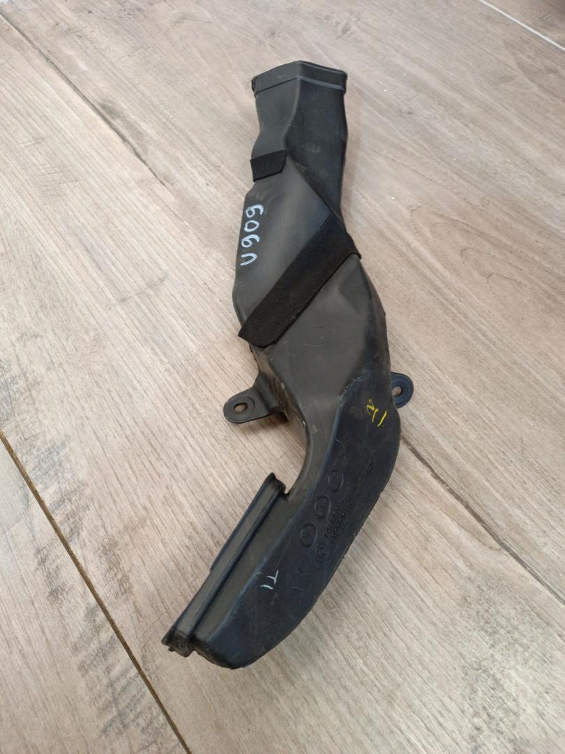 воздуховод BMW X7 G07 2019, 4.4 л., N63B44D, бензин, АКПП, 416, внедорожник 5 дв., полный привод, 7466095 - фото №1