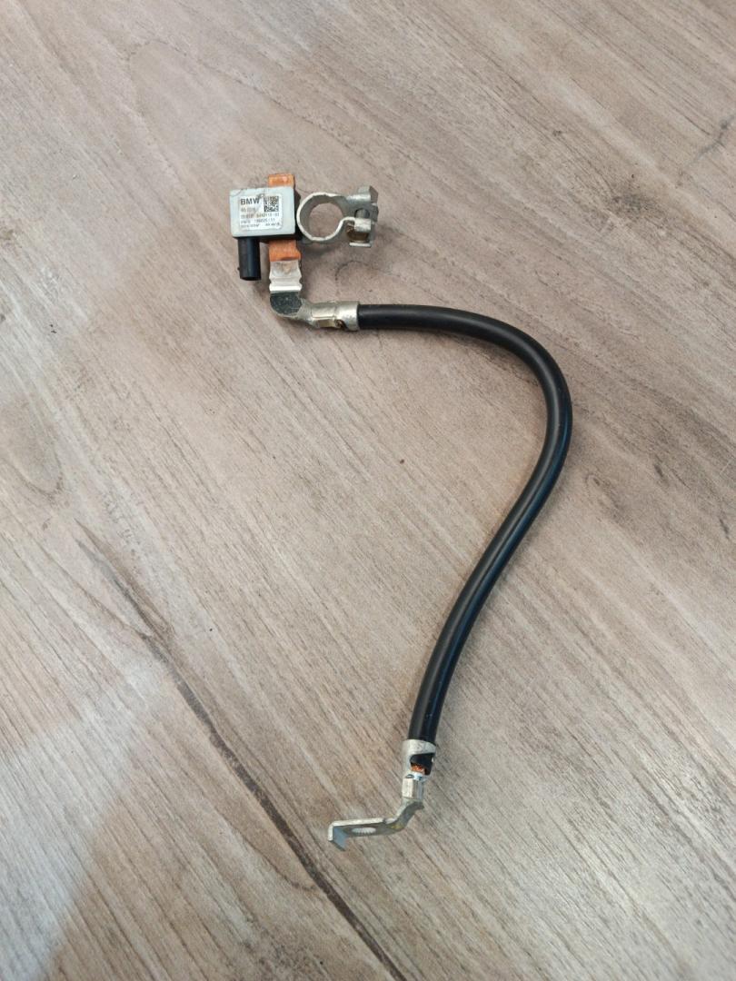 минусовой провод аккумулятора BMW X7 G07 2019, 4.4 л., N63B44D, бензин, АКПП, 416, внедорожник 5 дв., полный привод, 61219442115, 9442115 - фото №1