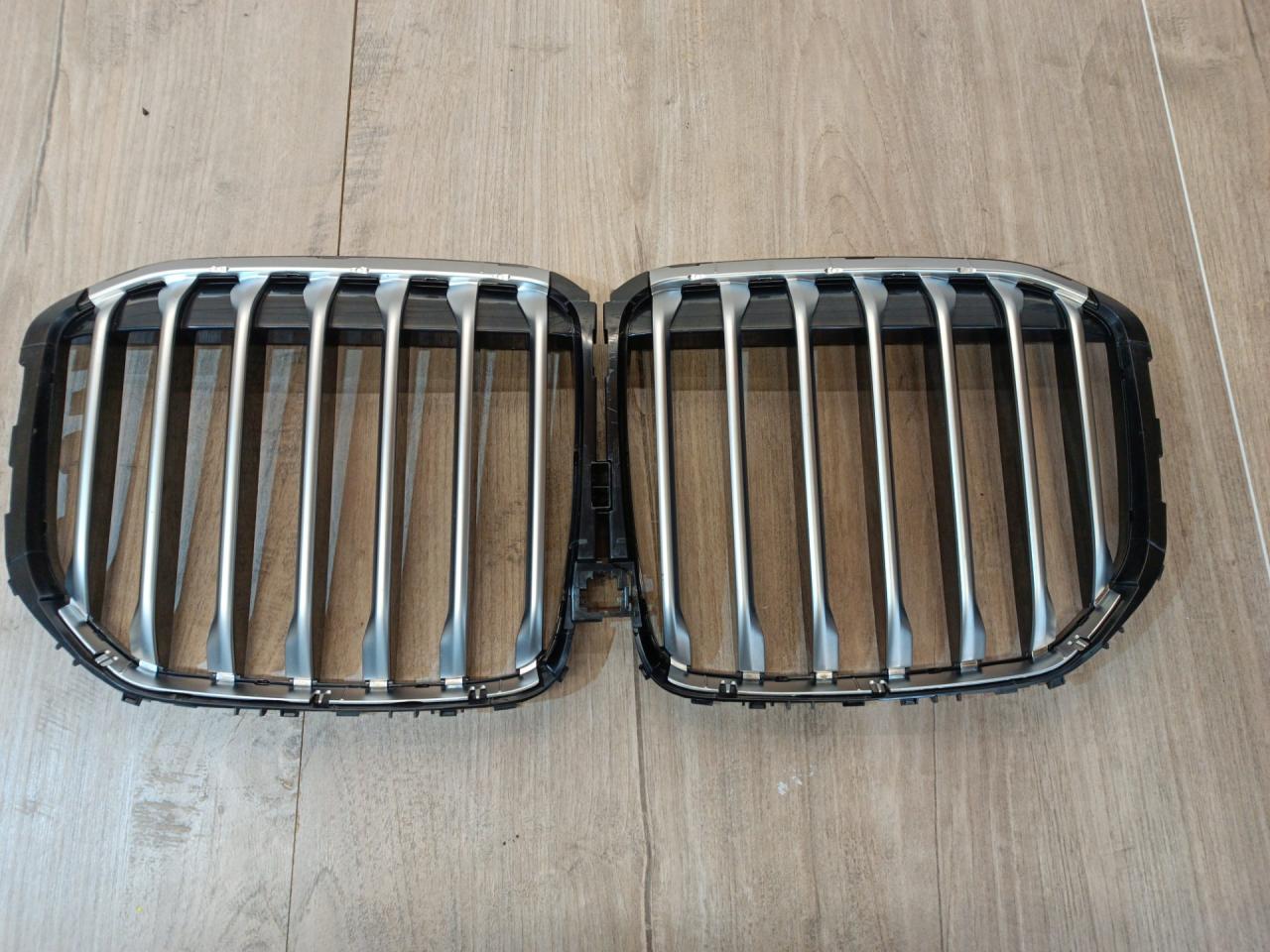 решетка радиатора BMW X7 G07 2019, 4.4 л., N63B44D, бензин, АКПП, 416, внедорожник 5 дв., полный привод, 8094566 - фото №1