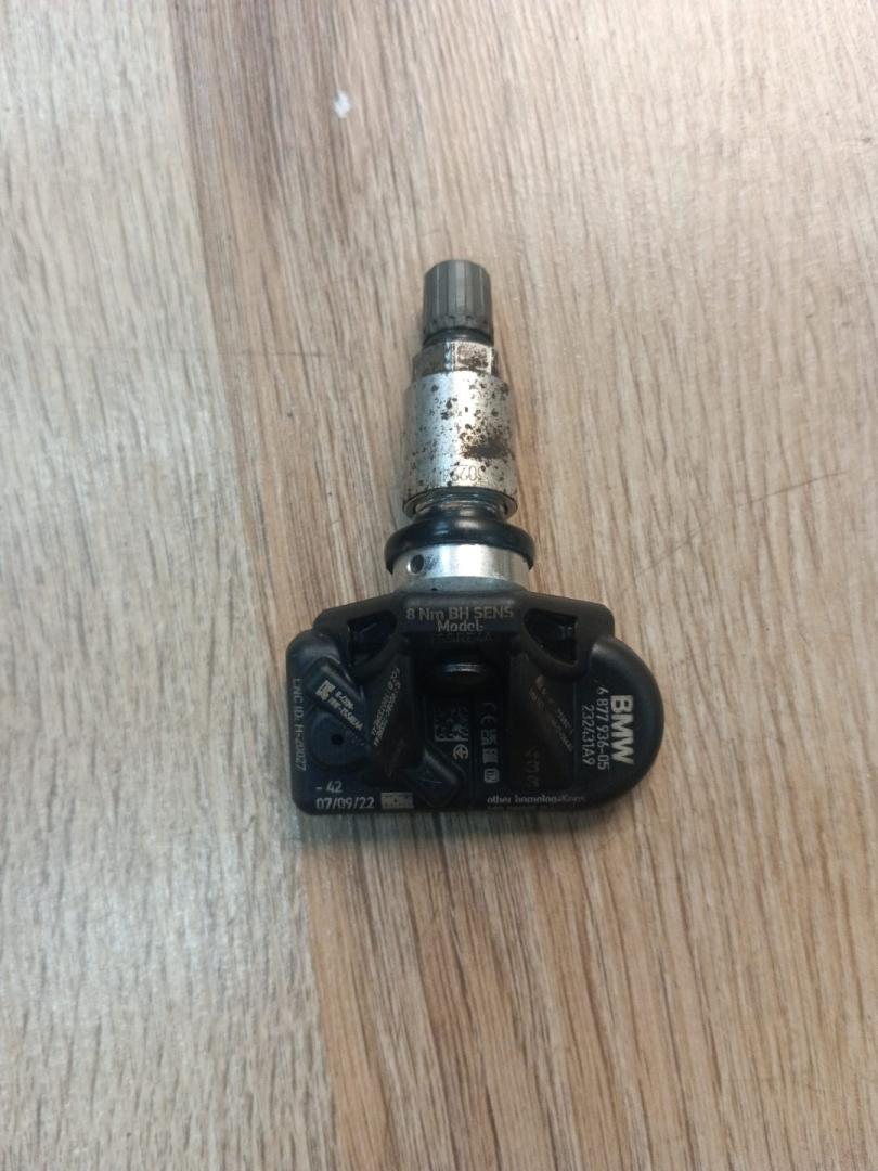 датчик давления в шине BMW 4 Gran Coupe G26 2023, 2.0 л., B46 B20 B, бензин, АКПП, 475, лифтбэк, задний привод, 6877936, 36106877936 - фото №1