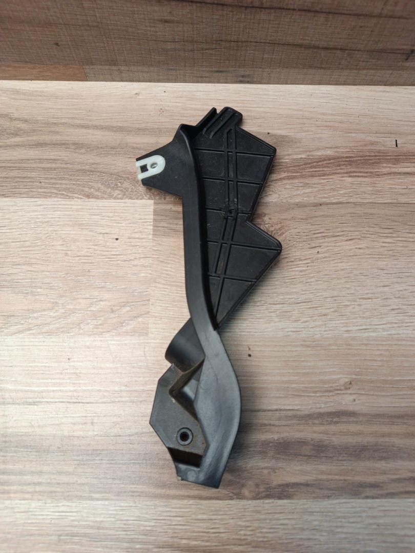 подкапотный пластик BMW X5 G05 2022, 3.0 л., B58B30C, бензин, АКПП, c27(arktis-grau brillanteffekt), внедорожник 5 дв., полный привод, правый руль, 61139866388, 9866388 - фото №1