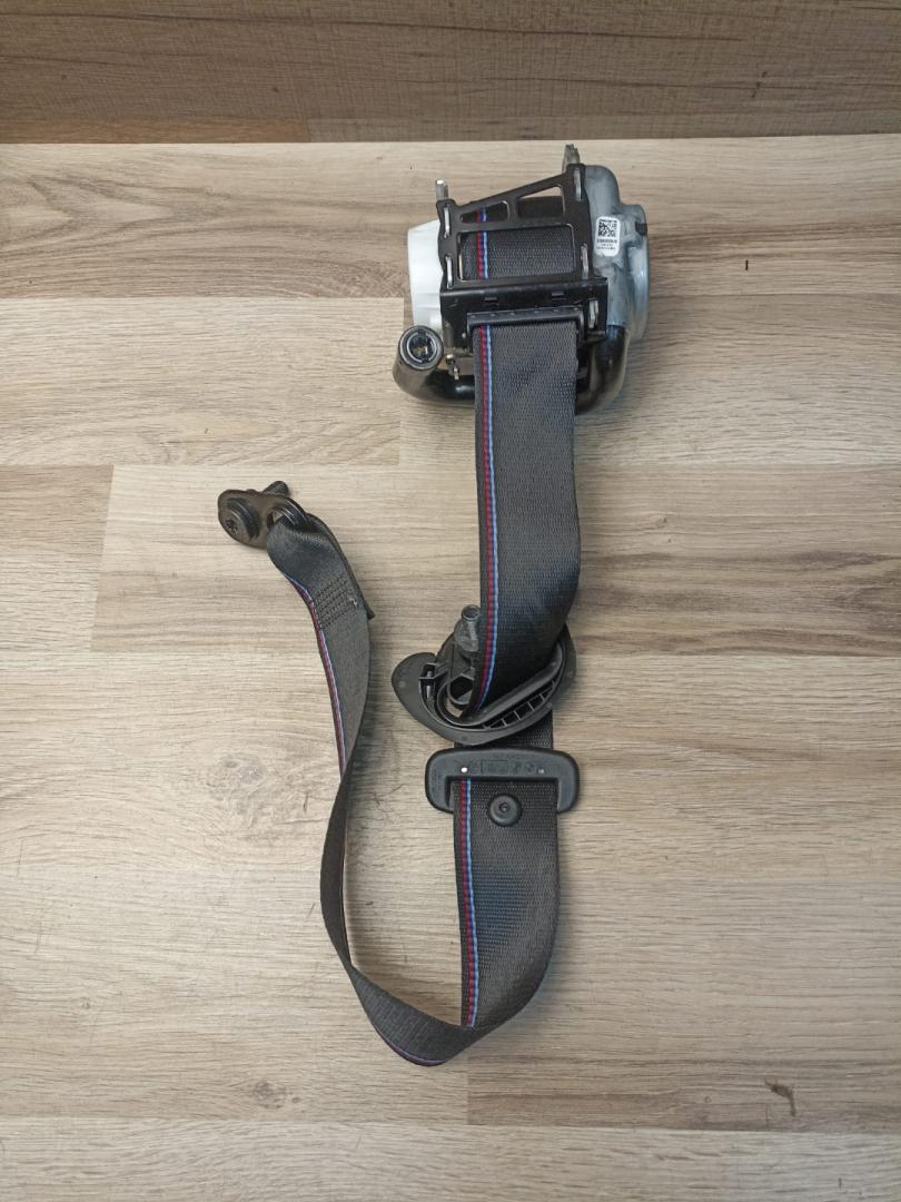 ремень безопасности BMW X5 G05 2022, 3.0 л., B58B30C, бензин, АКПП, c27(arktis-grau brillanteffekt), внедорожник 5 дв., полный привод, правый руль, 72118092035, 8092035 - фото №1