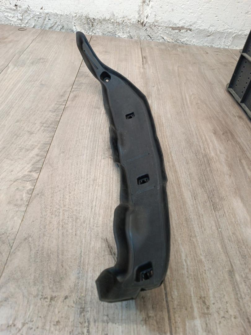 уплотнитель BMW X5 G05 2022, 3.0 л., B58B30C, бензин, АКПП, c27(arktis-grau brillanteffekt), внедорожник 5 дв., полный привод, правый руль, 51487214654, 7214654 - фото №1