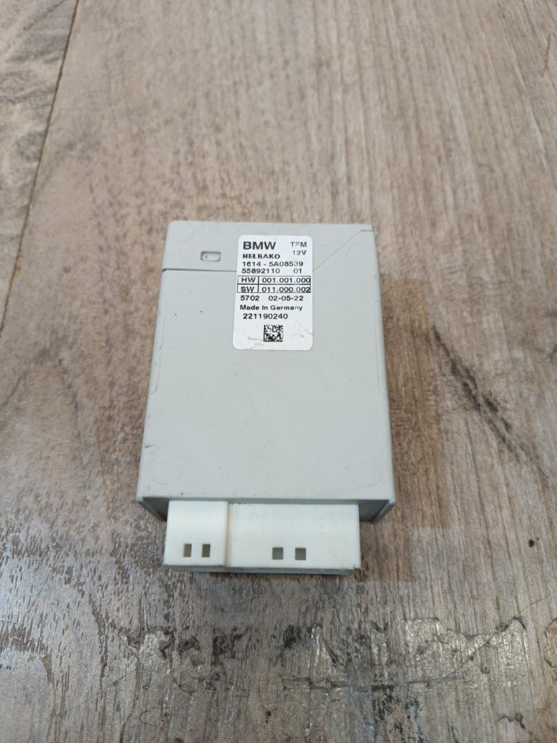 блок управления топливным насосом BMW X5 G05 2022, 3.0 л., B58B30C, бензин, АКПП, c27(arktis-grau brillanteffekt), внедорожник 5 дв., полный привод, правый руль, 5A08539, 16145A08539 - фото №1