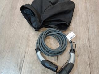 зарядка для электромобиля BMW X5 G05 2022, 3.0 л., B58B30C, бензин, АКПП, c27(arktis-grau brillanteffekt), внедорожник 5 дв., полный привод, правый руль, 61905A2A109, 5A2A109