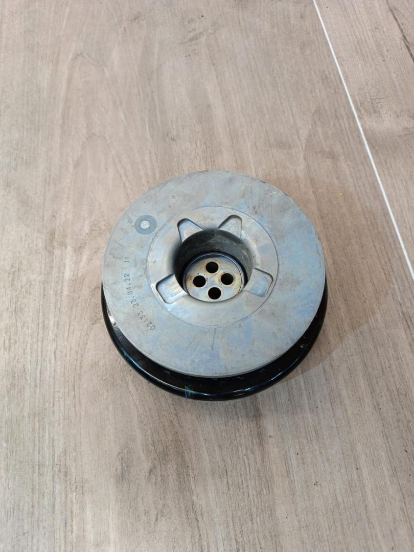 шкив коленвала BMW X5 G05 2022, 3.0 л., B58B30C, бензин, АКПП, c27(arktis-grau brillanteffekt), внедорожник 5 дв., полный привод, правый руль, 11239455972, 9455972 - фото №1