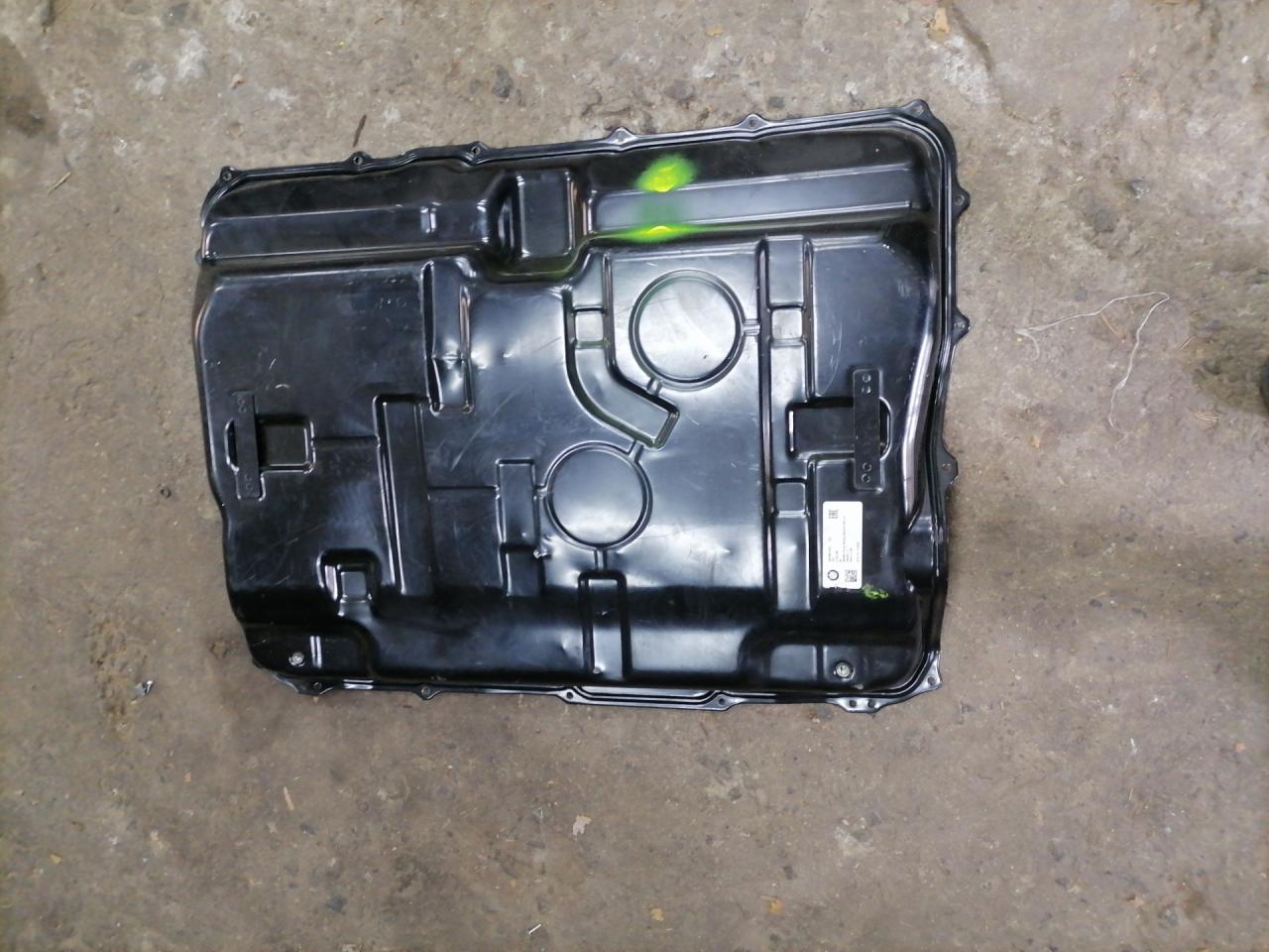 защита топливного бака BMW X5 G05 2022, 3.0 л., B58B30C, бензин, АКПП, c27(arktis-grau brillanteffekt), внедорожник 5 дв., полный привод, правый руль, 16115A2A359, 5A2A359 - фото №1