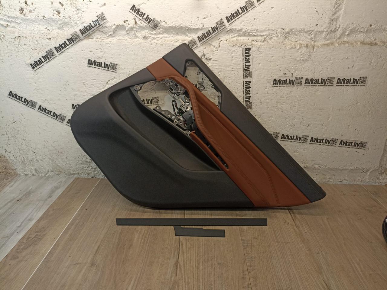 обшивка двери задняя правая BMW X7 G07 2019, 4.4 л., N63B44D, бензин, АКПП, 416, внедорожник 5 дв., полный привод, 51429474274, 9474274 - фото №1