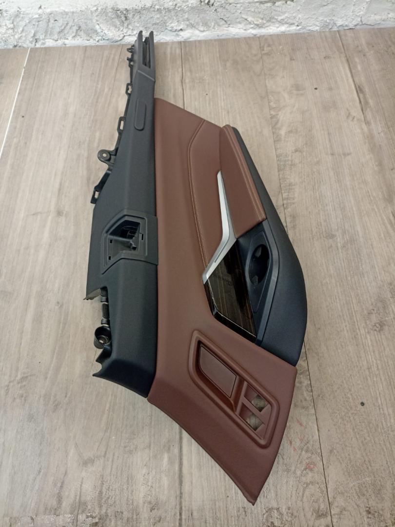 обшивка салона BMW X7 G07 2021, 3.0 л., B58B30C, бензин, АКПП, 475(black-sapphire metallic), внедорожник 5 дв., полный привод, 51479892384, 9892384 - фото №1