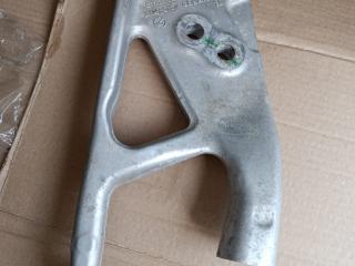 Кронштейн балки BMW X5 G05 2022, 3.0 л., B58B30C, бензин, АКПП, c27, внедорожник 5 дв., полный привод, 6878754, 31106878754