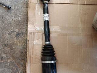 полуось передняя левая (приводной вал, ШРУС) BMW X5 G05 2022, 3.0 л., B58B30C, бензин, АКПП, c27, внедорожник 5 дв., полный привод, 31608486201, 8486201