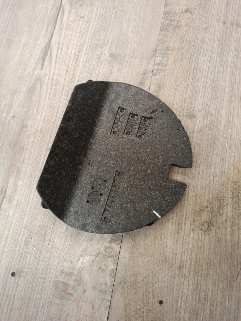 пластик BMW X5 G05 2022, 3.0 л., B58B30C, бензин, АКПП, c27, внедорожник 5 дв., полный привод, 7444987 - фото №1