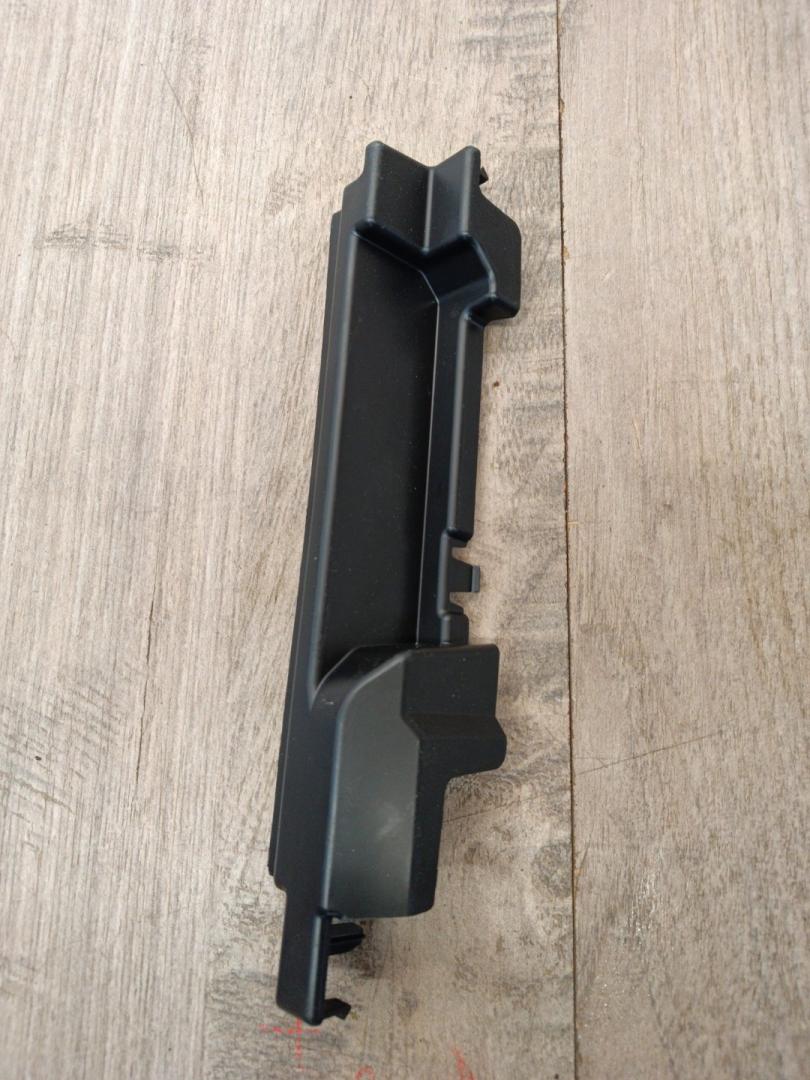 пластик BMW X5 G05 2022, 3.0 л., B58B30C, бензин, АКПП, c27, внедорожник 5 дв., полный привод, 7952056, 514751477952056 - фото №1